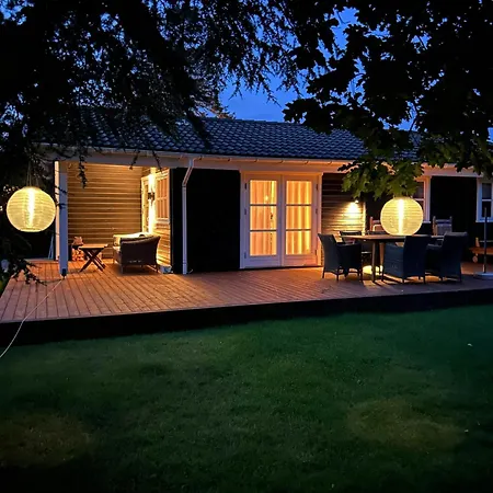 Charming Log 200 Metres From The